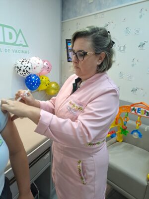 Maysa vacinando2