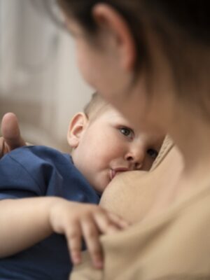 bebe e mamãe